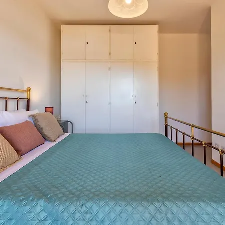 Holiday home Dea Fertilia. Casa Indipendente Con Vista Mare.